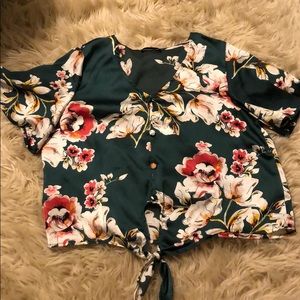 Floral shirt with tie bottom